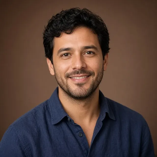 Retrato de Mateo Quintero, editor de PlataBet Colombia